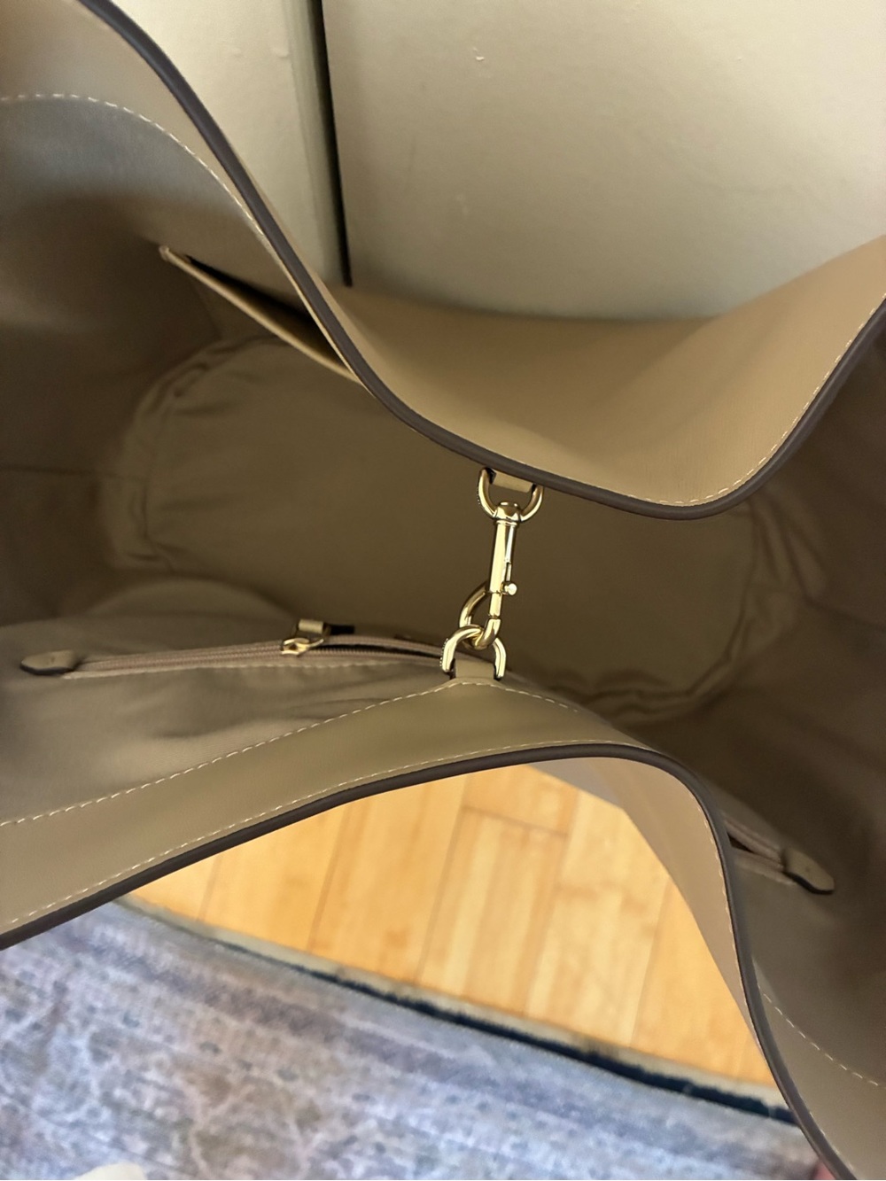 ☀️ Kate Spade Deco Tulip Bag Tote timeless tan taupe greige shoulder beige - Picture 8 of 13